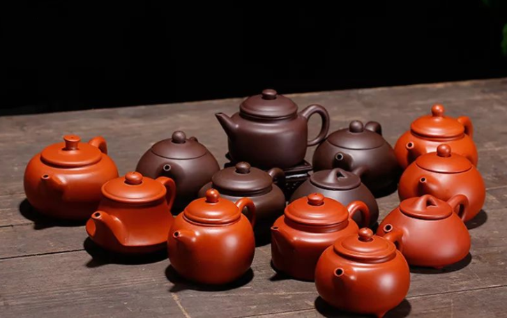 What are the differences between purple clay teapots of different prices